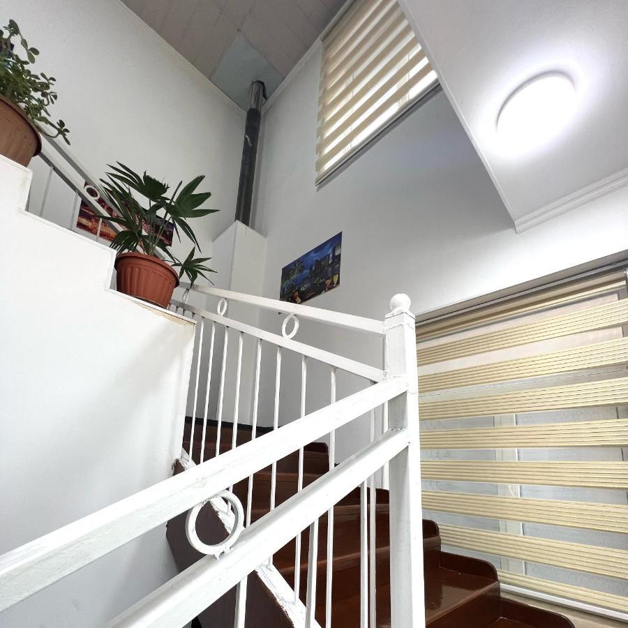 Abs Guest House Osh Exterior photo